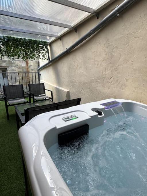 Luxury Room - Havre De Paix Avec Jacuzzi Prive Бар-ле-Дюк Екстер'єр фото
